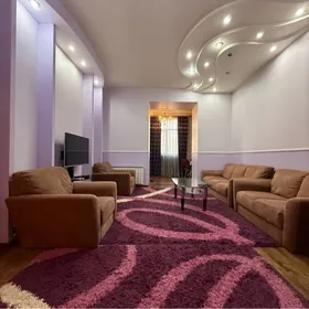 Срочно  3 ком Квартал 533