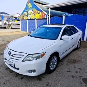 Toyota Camry 2011