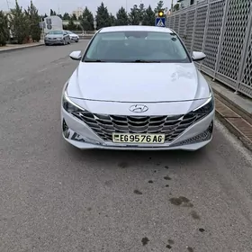Hyundai Elantra 2021