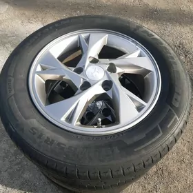 Hýundai Elantra Radnoý 15 lk