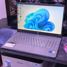 HP CORE i5-12/8Gb/256Gb SSD!