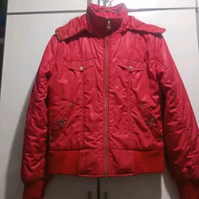 куртки и пальто