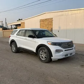 Ford Explorer 2021