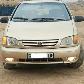 Toyota Sienna 2001