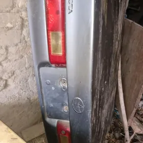 toýota camry lisicka bagaz