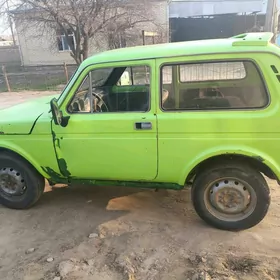 Lada Niva 1983
