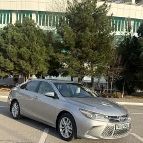 Toyota Camry 2017