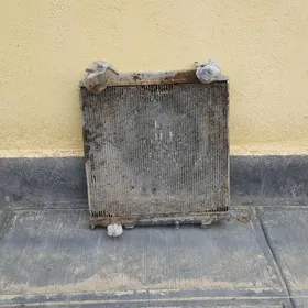 nissan civilian radiator