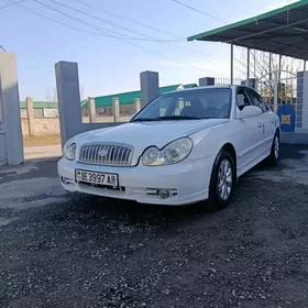Hyundai Sonata 2001