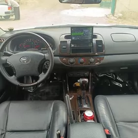 Toyota Camry 2003