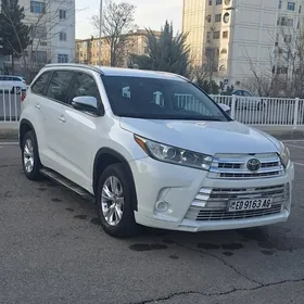 Toyota Highlander 2017