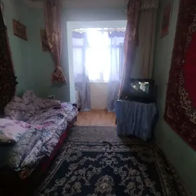 3 комнат 4 этаж