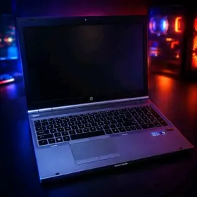 Hp notebook I7 (2gen)