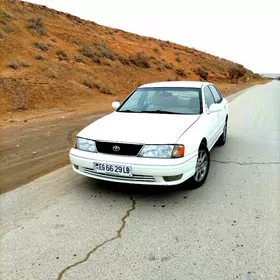 Toyota Avalon 1999