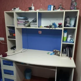 СТОЛ для школьников,компьютерн