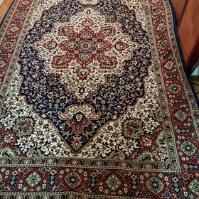 Ковер новый