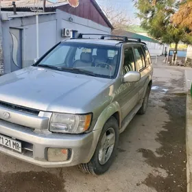 Nissan Pathfinder 2001