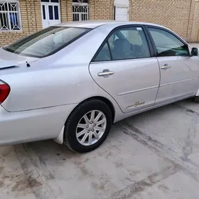 Toyota Camry 2005