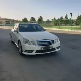 Mercedes-Benz E350 2010