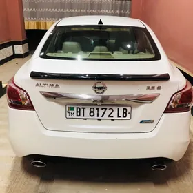 Nissan Altima 2013