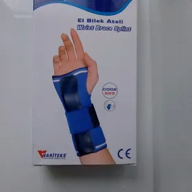 Бандаж на запястье