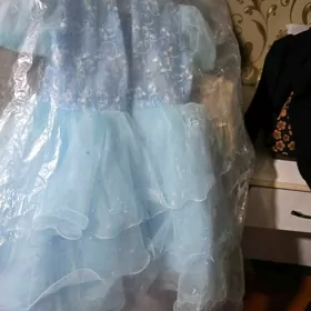 детское платье 6мес и 1 год