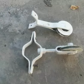 Бельевые ролики.