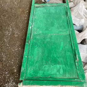 железная дверь