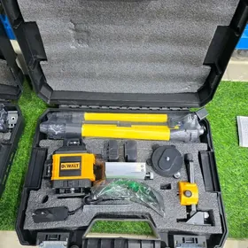 LAZER URAWEN DEWALT TÄZE