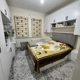 Anew  panel 4/4 3 komnat