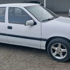 Opel Vectra 1990