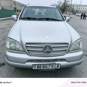 Mercedes-Benz ML350 2000