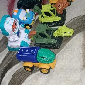 Игрушки почти новые