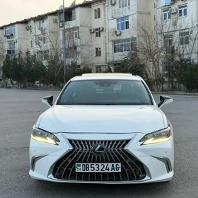 Lexus ES 350 2019