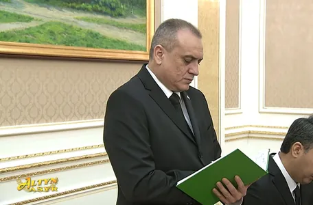 Новым главой Минздравмедпрома Туркменистана назначен Мыратберди Гайыпов