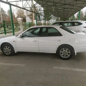 Toyota Camry 1998