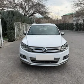 Volkswagen Tiguan 2012