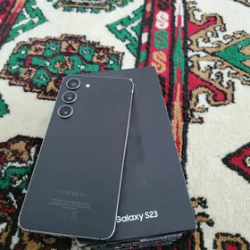 s23