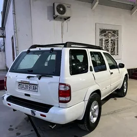 Nissan Pathfinder 2003