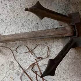 Якорь для лодок