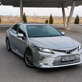 Toyota Camry 2022