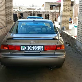 Toyota Camry 1999
