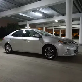 Toyota Corolla 2015