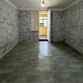 4 mkr gostinka  33’m2