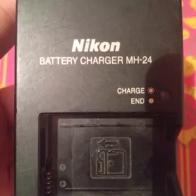 Nikon Battery  zaryantnik