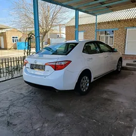 Toyota Corolla 2014