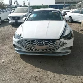 Hyundai Sonata 2021
