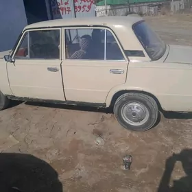 Lada 2104 1983