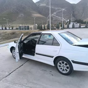 Peugeot 405 2001