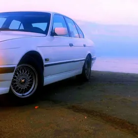 BMW E34 1990